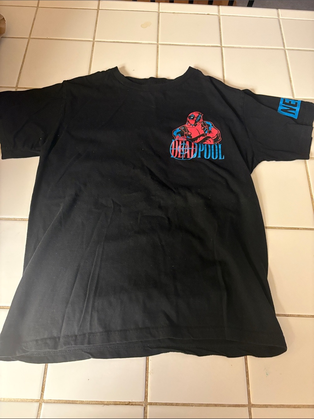 Marvel Deadpool Graphic Tee in Black with Red and Blue Print